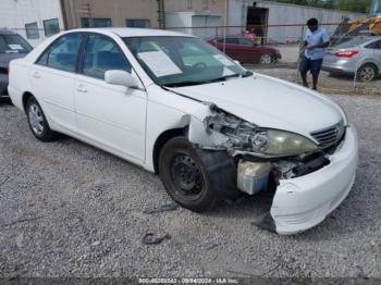  Salvage Toyota Camry