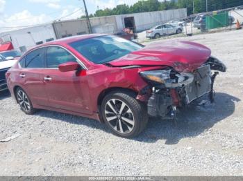  Salvage Nissan Altima