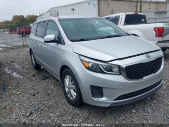  Salvage Kia Sedona