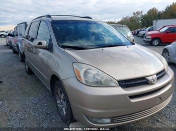  Salvage Toyota Sienna