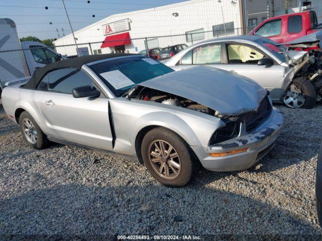  Salvage Ford Mustang