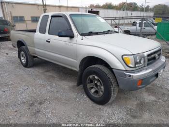  Salvage Toyota Tacoma