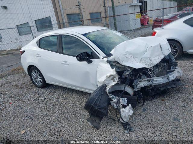  Salvage Toyota Yaris