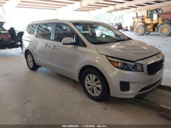  Salvage Kia Sedona