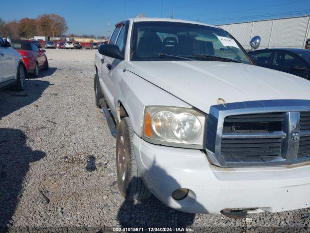  Salvage Dodge Dakota