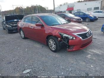  Salvage Nissan Altima