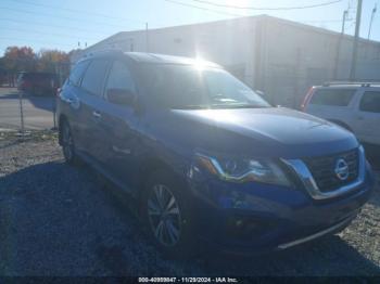  Salvage Nissan Pathfinder