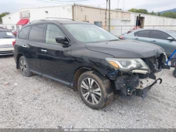  Salvage Nissan Pathfinder