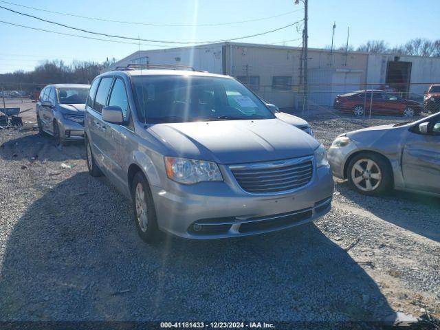  Salvage Chrysler Town & Country