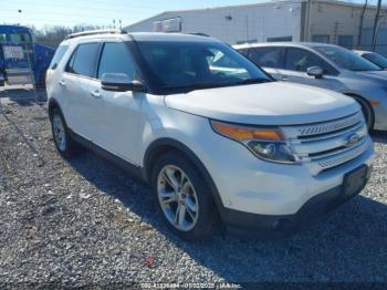  Salvage Ford Explorer