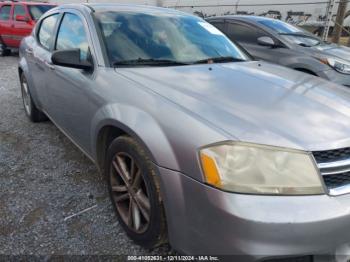  Salvage Dodge Avenger