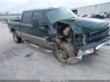  Salvage Chevrolet Silverado 2500