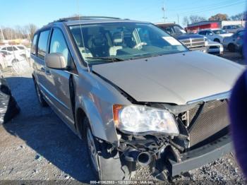  Salvage Chrysler Town & Country