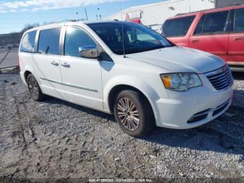  Salvage Chrysler Town & Country