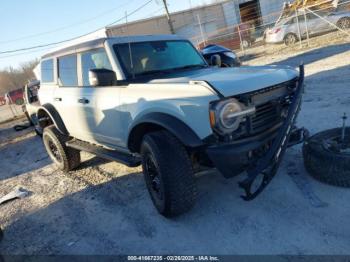  Salvage Ford Bronco