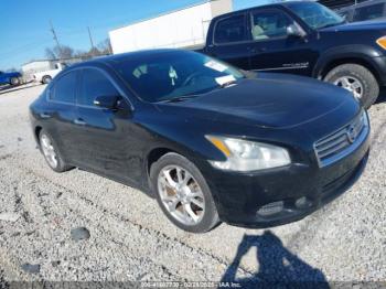  Salvage Nissan Maxima