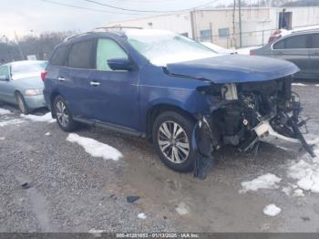  Salvage Nissan Pathfinder