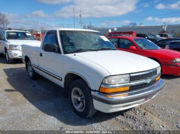  Salvage Chevrolet S-10