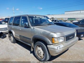  Salvage Isuzu Trooper