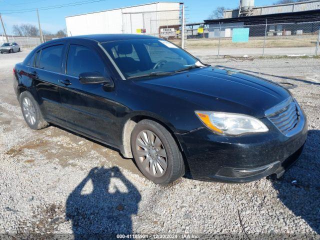  Salvage Chrysler 200