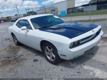  Salvage Dodge Challenger