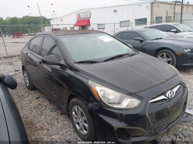  Salvage Hyundai ACCENT