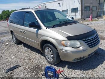  Salvage Chrysler Town & Country