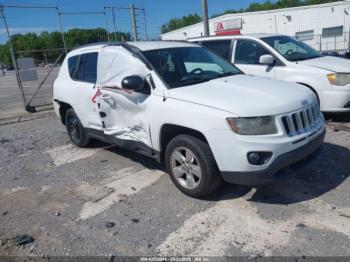  Salvage Jeep Compass