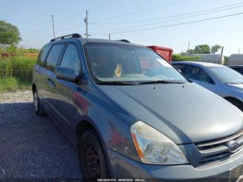  Salvage Kia Sedona