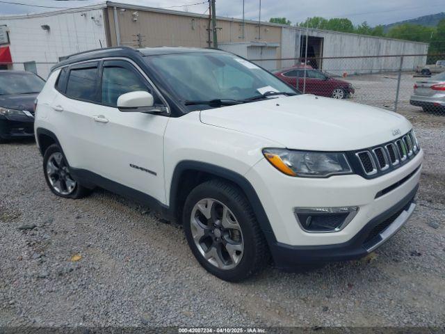  Salvage Jeep Compass