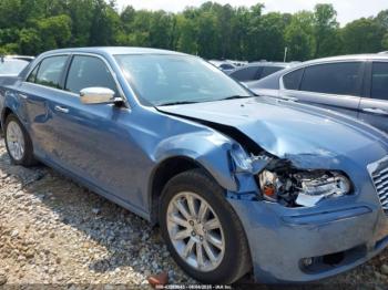  Salvage Chrysler 300
