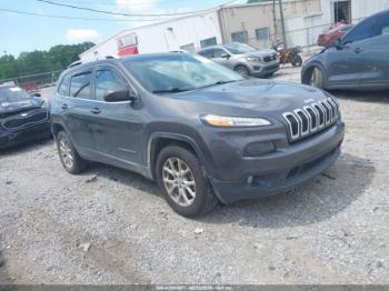  Salvage Jeep Cherokee