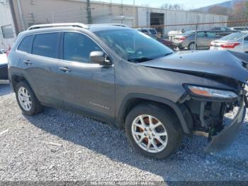  Salvage Jeep Cherokee
