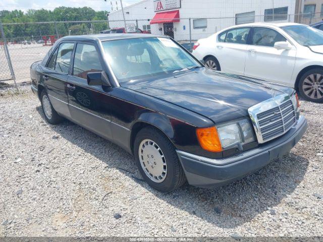  Salvage Mercedes-Benz 300