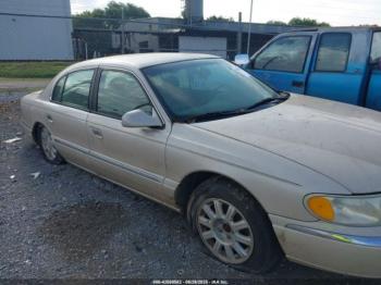  Salvage Lincoln Continental