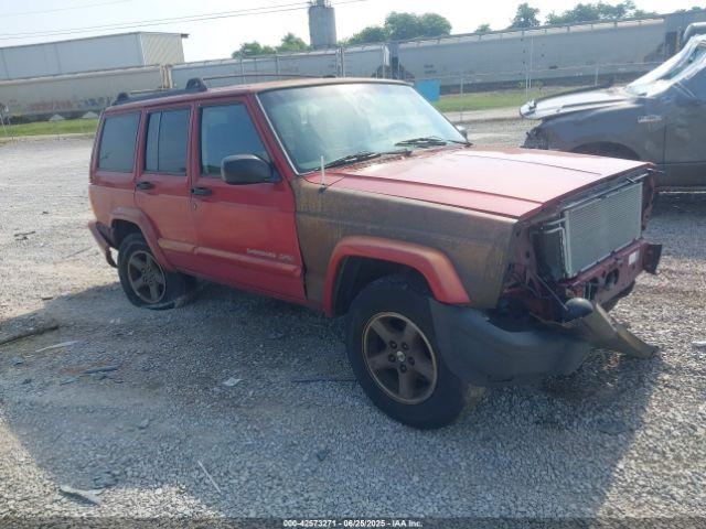  Salvage Jeep Cherokee