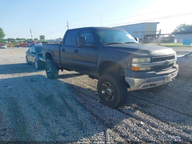  Salvage Chevrolet Silverado 2500