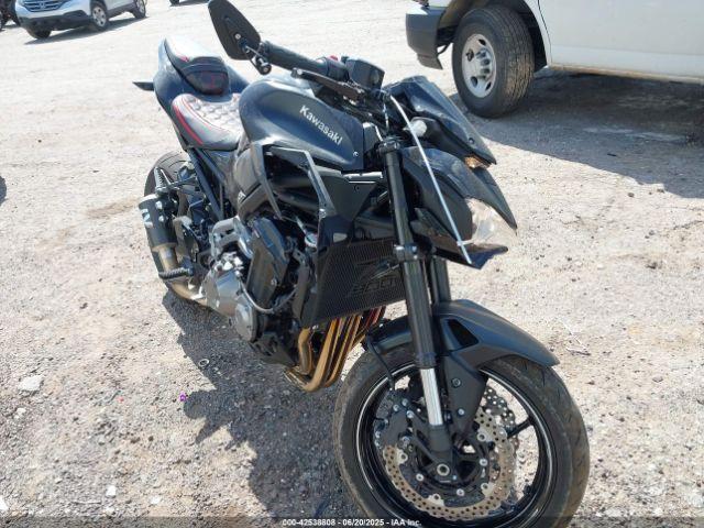  Salvage Kawasaki Zr900