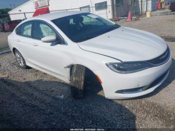  Salvage Chrysler 200