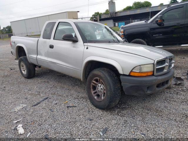  Salvage Dodge Dakota