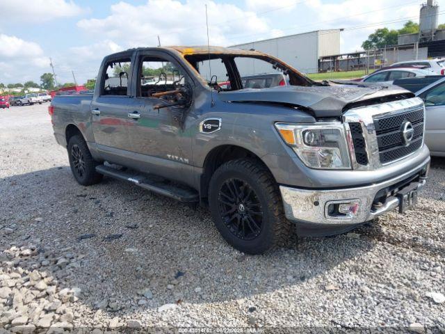  Salvage Nissan Titan