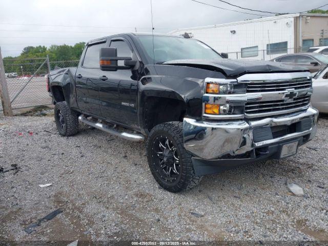  Salvage Chevrolet Silverado 2500
