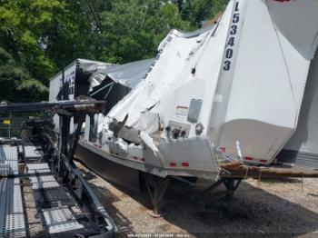  Salvage Great Dane Trailers Van