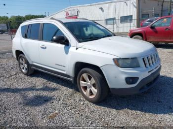 Salvage Jeep Compass