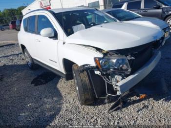  Salvage Jeep Compass