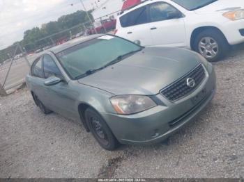  Salvage Nissan Altima