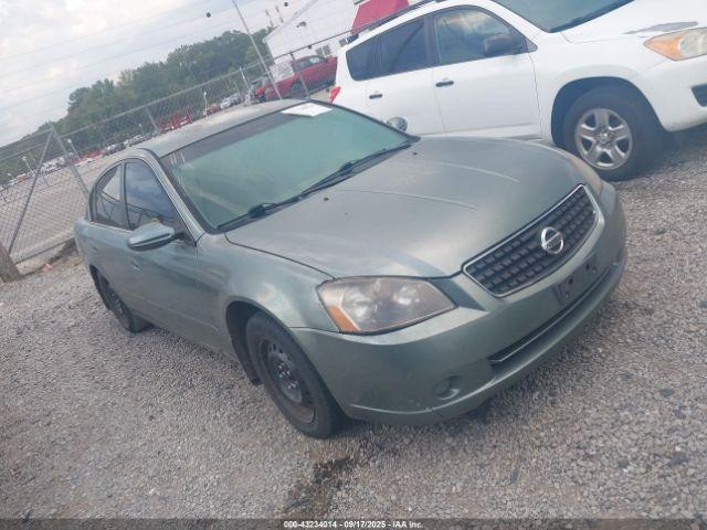  Salvage Nissan Altima