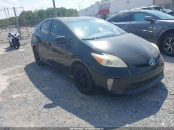  Salvage Toyota Prius