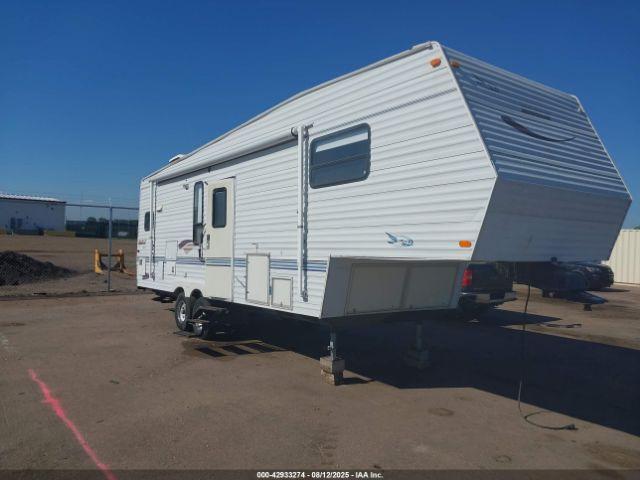  Salvage Jayco Eagle