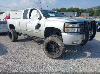  Salvage Chevrolet Silverado 1500